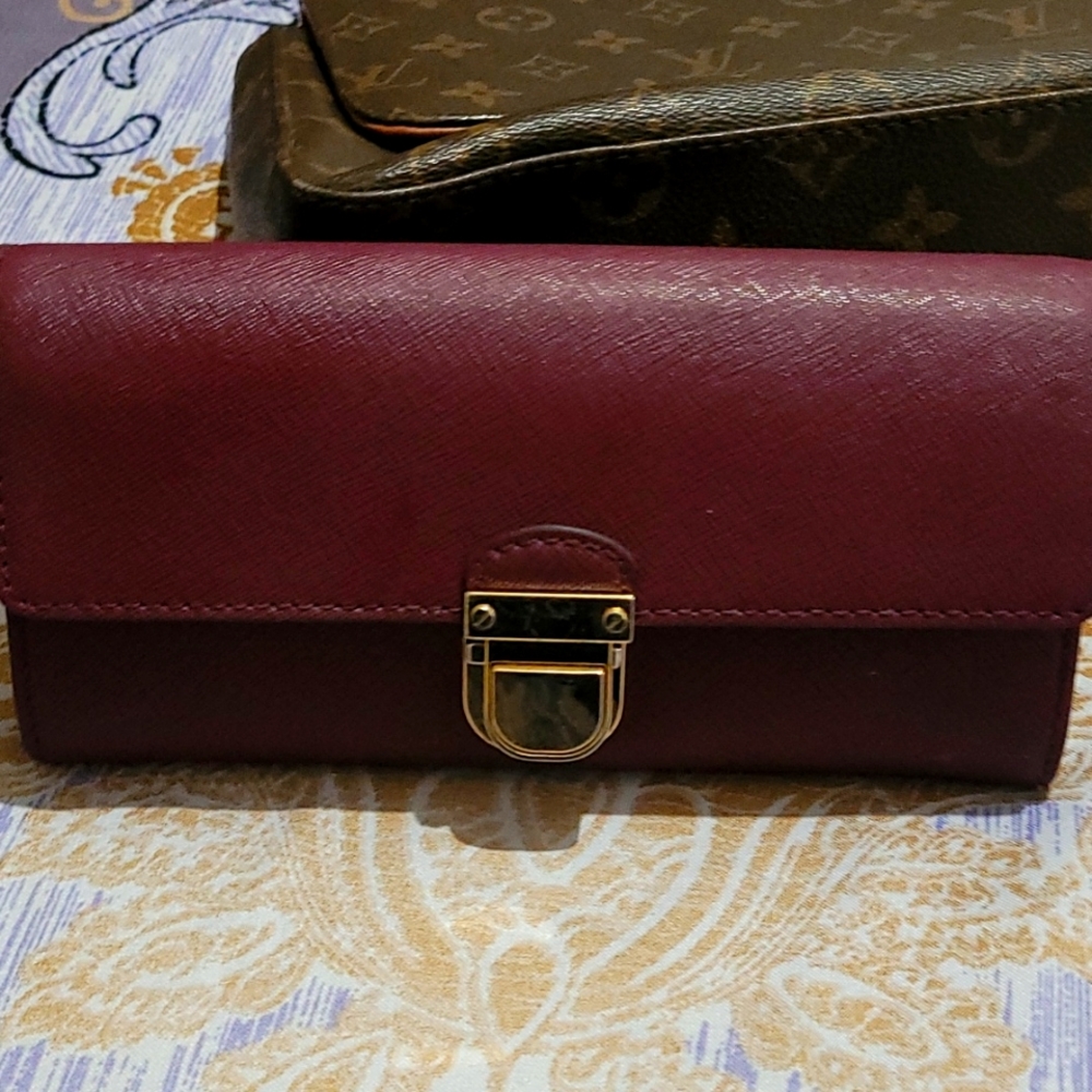 Bundled of Michael kors original purse and wallet - Picture 2 of 9